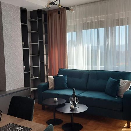 Apartman Green Lux Banja Luka Buitenkant foto