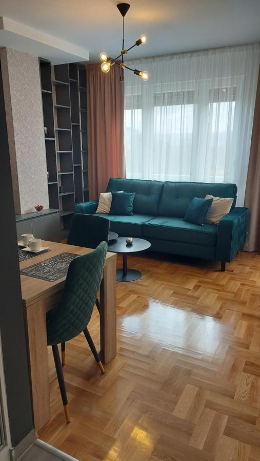 Apartman Green Lux Banja Luka Buitenkant foto